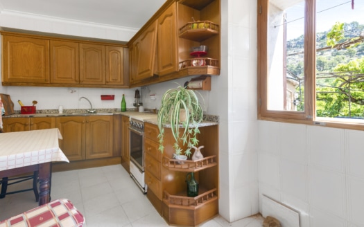 IF-4755 INVESTITION! Finca auf großem Grundstück mit Obstbäumen und viel Potenzial in Soller 