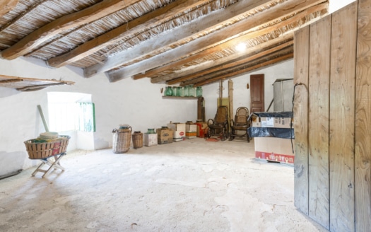 IF-4755 INVESTITION! Finca auf großem Grundstück mit Obstbäumen und viel Potenzial in Soller 