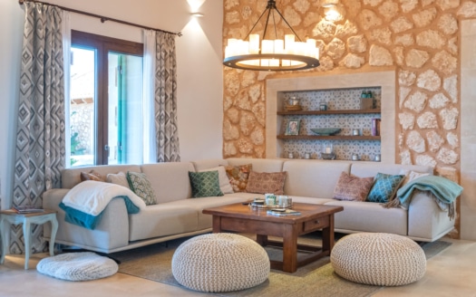 5080 Imposante Luxus Finca in Porreres mit Olivenbaum-Plantage, Weinberg und absoluter Privatsphäre 3