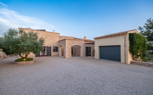 4824  -Villa in Sant Llorenc 41